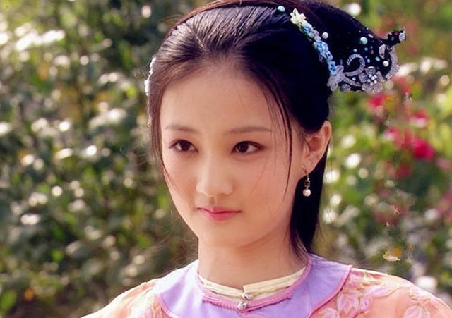 《甄嬛传》:同样是嫁给王爷,玉娆和浣碧始终存在差距