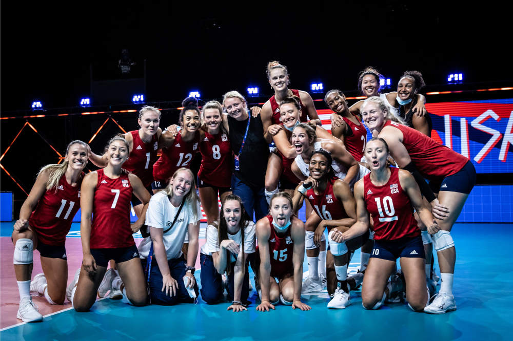 揭秘美国女排基拉里挂帅主攻线四将争锋预赛14连胜提前一周锁定四强