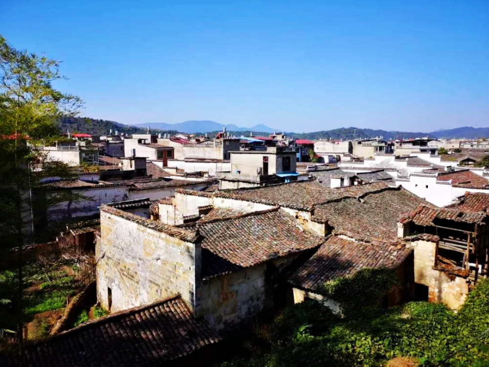 《记住乡愁》第四季《石塘镇——江南纸都 重信守诺》中,曾为大家介绍