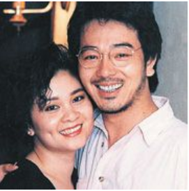 64岁的张晨光2段婚姻追老婆5年试管婴儿生下两个儿子
