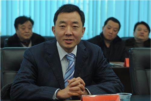 被评全国优秀县委书记上级希望提拔重用可他竟不动心