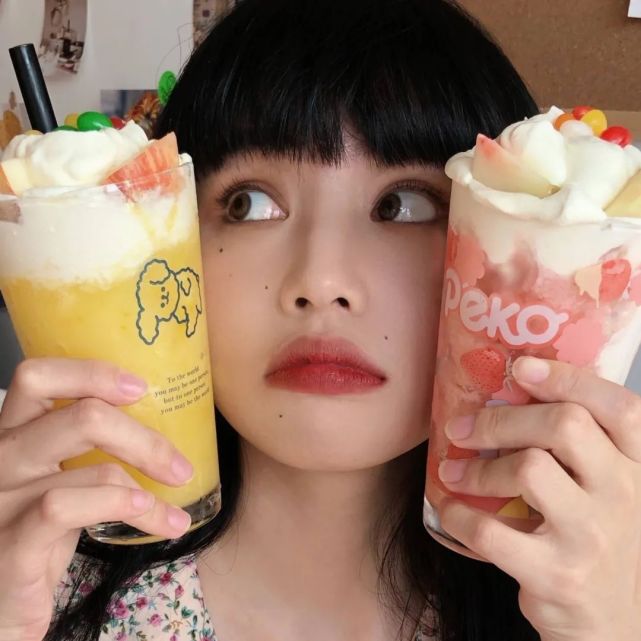 吃货女孩用的头像恋爱可以慢慢谈肉必须趁热吃