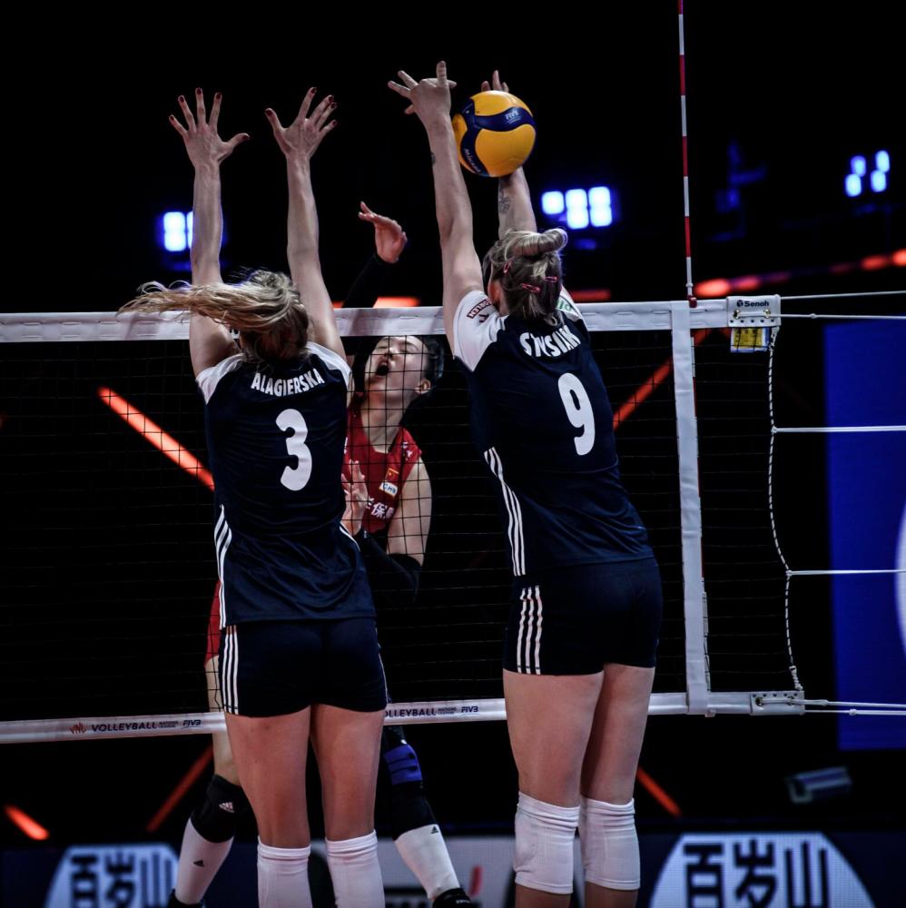 朱婷休战中国女排3-0波兰 世联赛预赛斩获六连胜