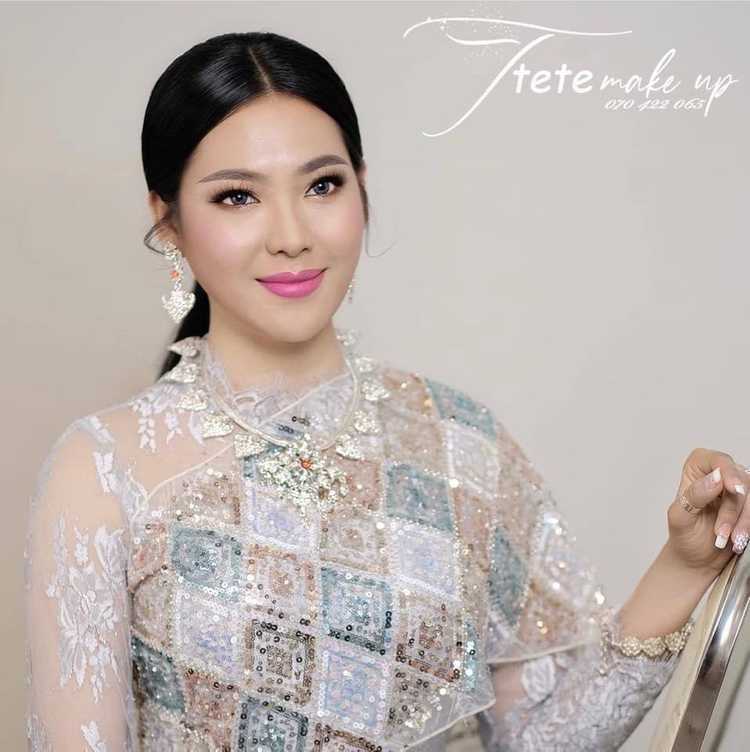 柬埔寨著名女艺人chan srey roth自曝感染新冠肺炎