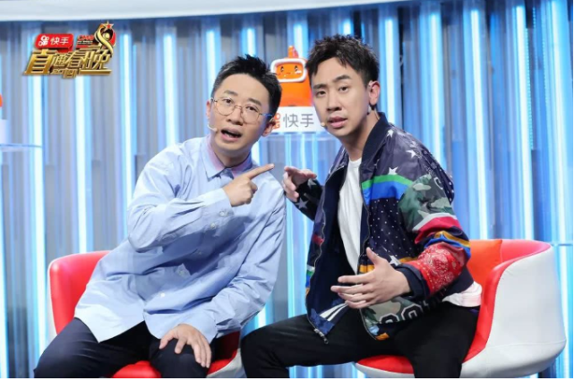 13年前,二人同上春晚,如今贾玲成了老板,那么白凯南哪去了?