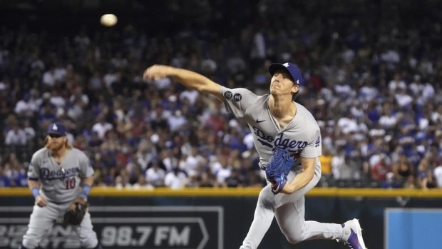 比勒无安打七局破功无碍道奇赢球响尾蛇继续输球连败已16场