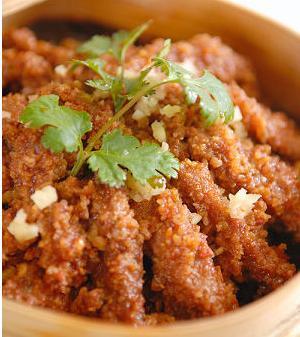 大厨教你粉蒸牛肉的做法简单好吃