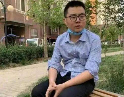 郭威女儿悦悦我爸爸永远不姓郭应该姓姚网友一片称赞