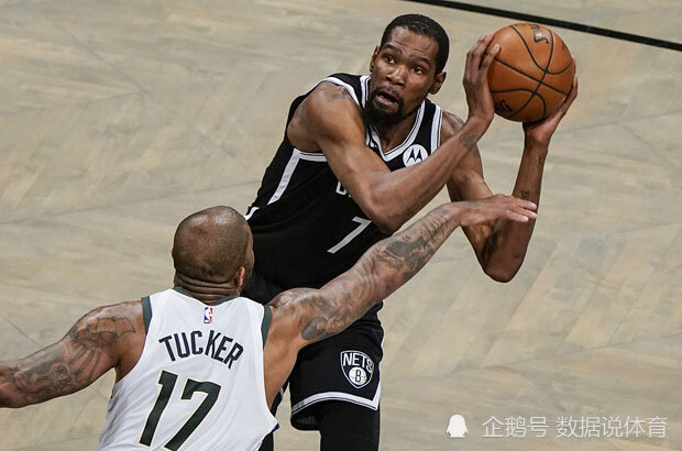 杜兰特 36投48分！就在今天，杜兰特创造了一项神迹，成为NBA历史第一人
