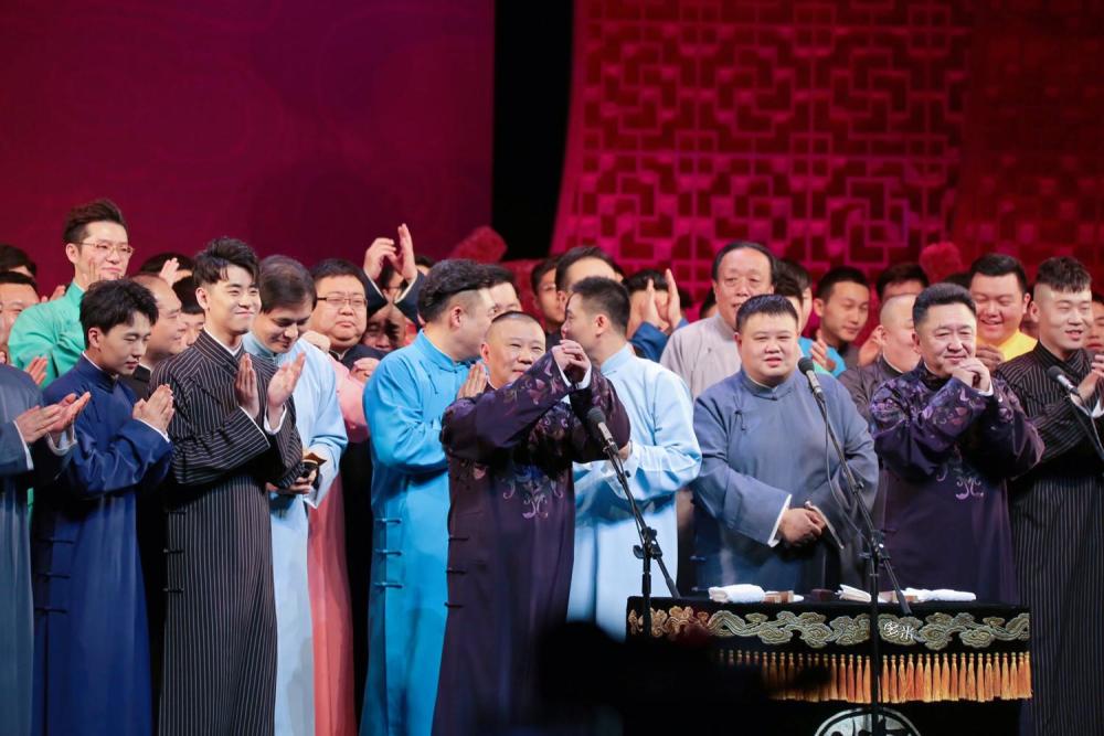 德云社演员争相晒父亲节礼物岳云鹏的最用心烧饼的最实在