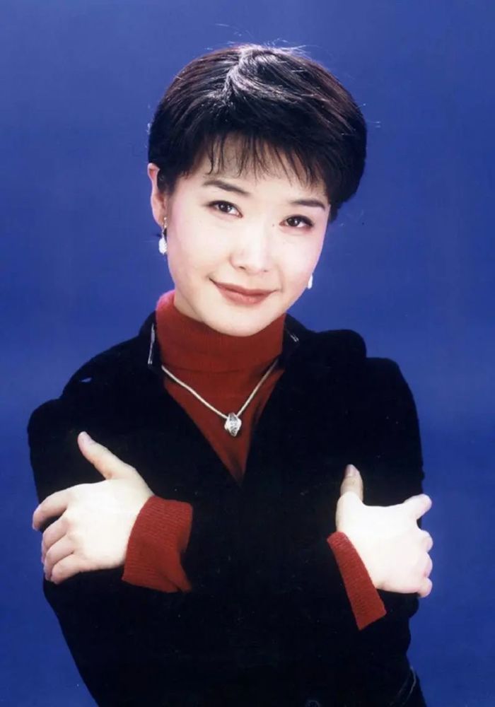 中央电视台10大漂亮女主持个个美丽动人你最喜欢谁