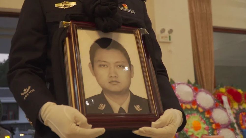 致敬英雄爸爸丨我的爸爸是党员