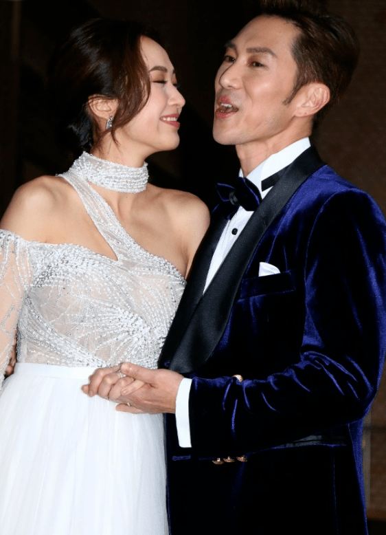 "少女黎姿"汤怡平安产女,新婚才4个月,前男友刚拍戏坠楼休克