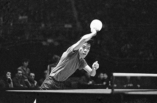 历史上的今天中国第一个世界冠军容国团逝世