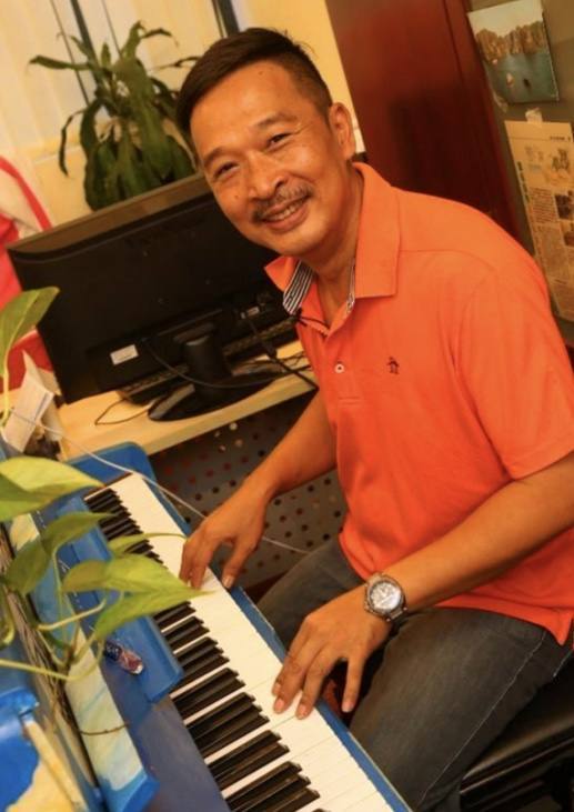 其实当初选择入行,对于游飚而言也是机缘巧合,不是香