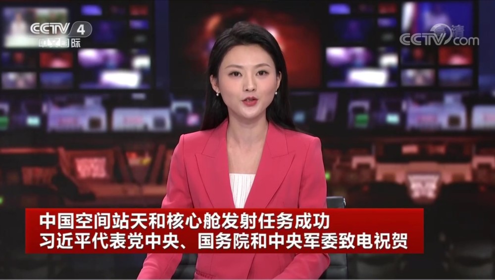 央视新主播崔爽首秀《中国新闻》,主持人大赛签约选手已全员成功出圈
