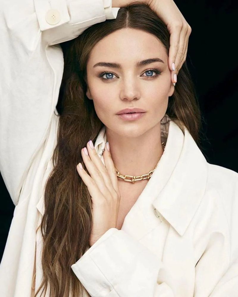 组图好久不见超模米兰达可儿杂志大片