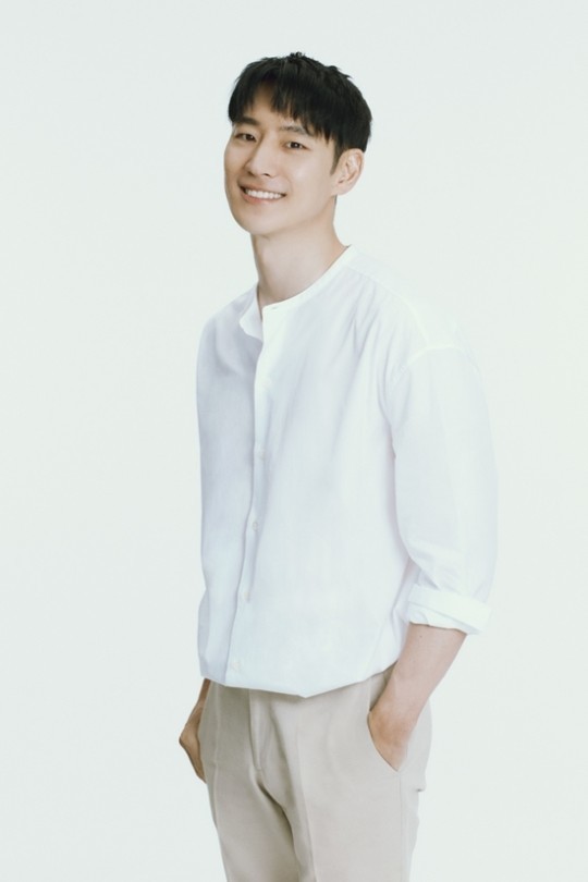 李帝勋成立经纪公司companyon