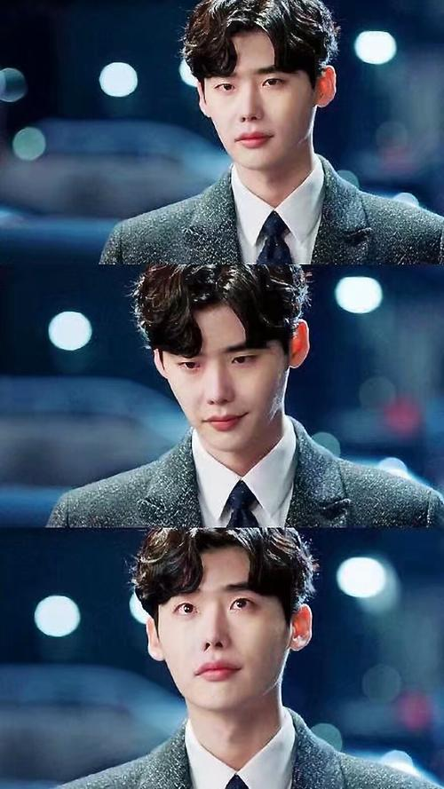 帅气韩国欧巴李钟硕颜值回归,个人ig 晒短发时尚新照!