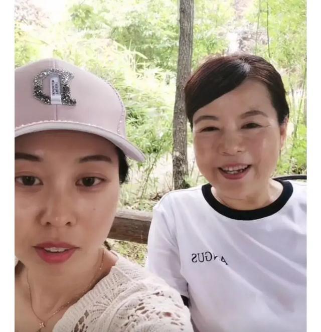 杜新枝接受采访直揭田静老底?网友:婆媳关系的恶化器