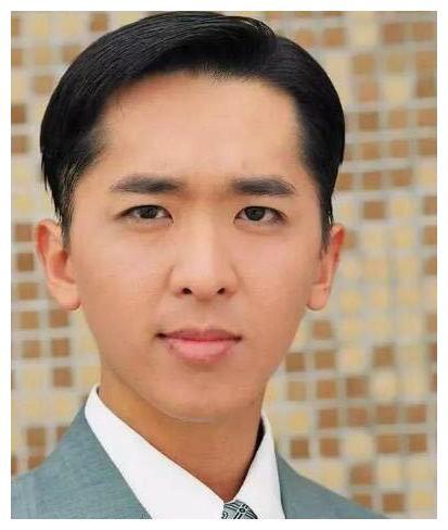 邓兆尊的特殊癖好名下资产过亿不婚找了三房丑太太