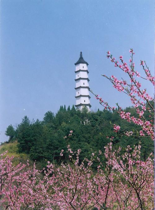 意为使安文繁荣昌盛,故名,浙江省磐安县昌文塔_腾讯新闻