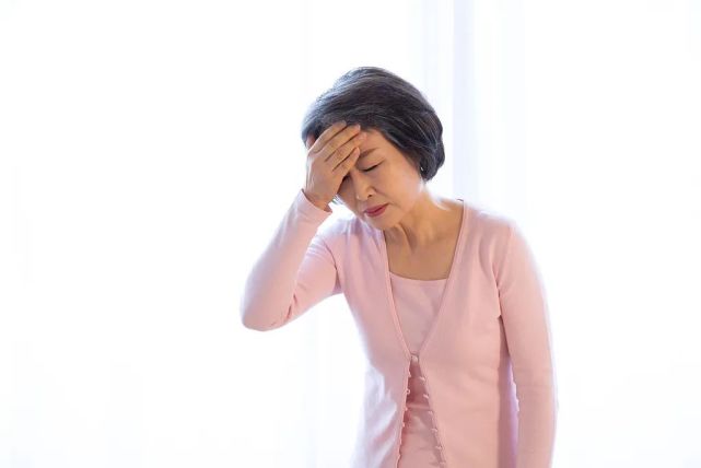 甜到齁人的荔枝吃多了竟会引起低血糖正确吃法来了