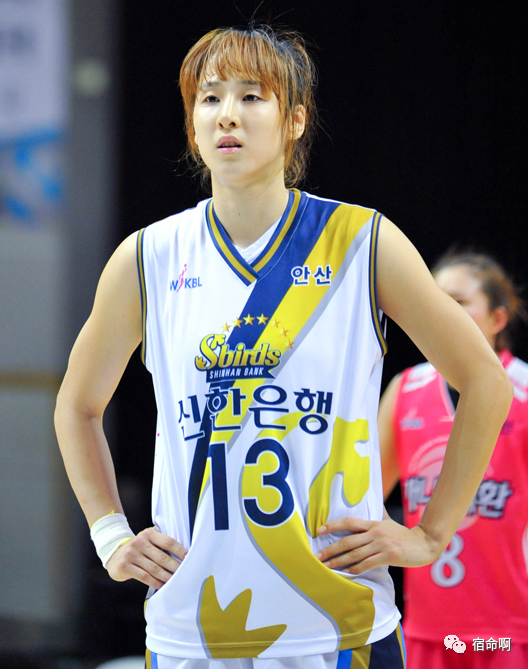 韩国女篮最漂亮的队员图片