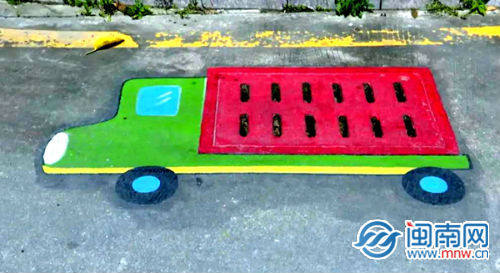 龙文井盖变景盖创意涂鸦绘出文明风景线