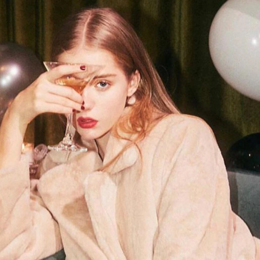 欧美风复古头像| yyds 系列