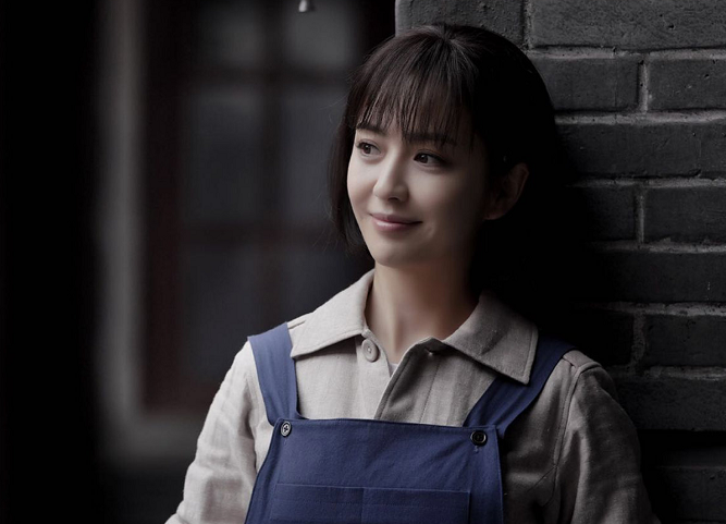 离婚这一个月,佟丽娅都在忙什么?