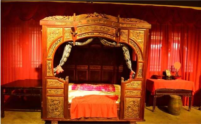 农村老人说盖房不盖簸箕房睡床不睡大圆床大圆床怎么了