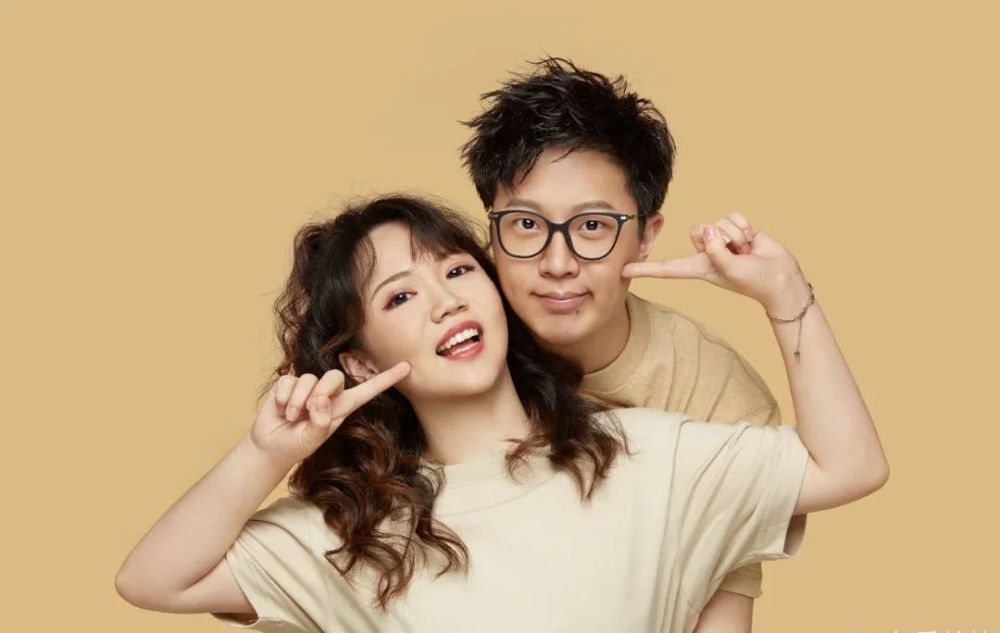 相声演员妻子宋雪婚内出轨男方原配刚怀孕生产