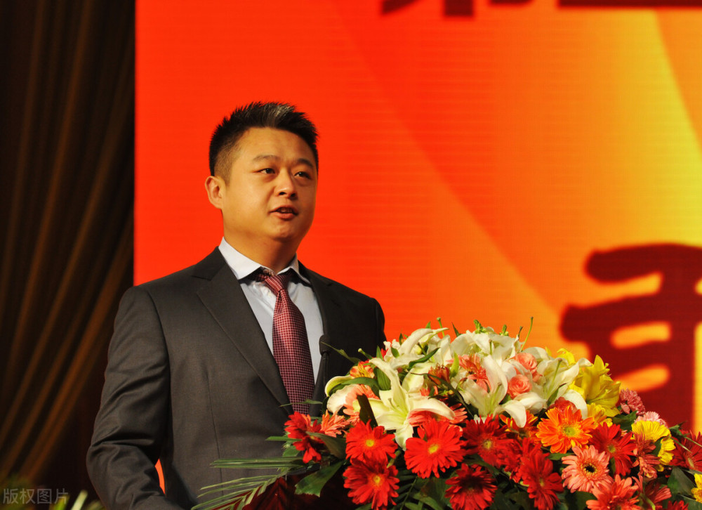 双汇万洪被免,山东父子档牛多了,烟台聊城3位首富的儿子已接班