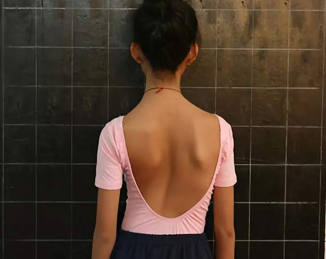 再美也没气质杨幂告诉你体态差的孩子有多吃亏