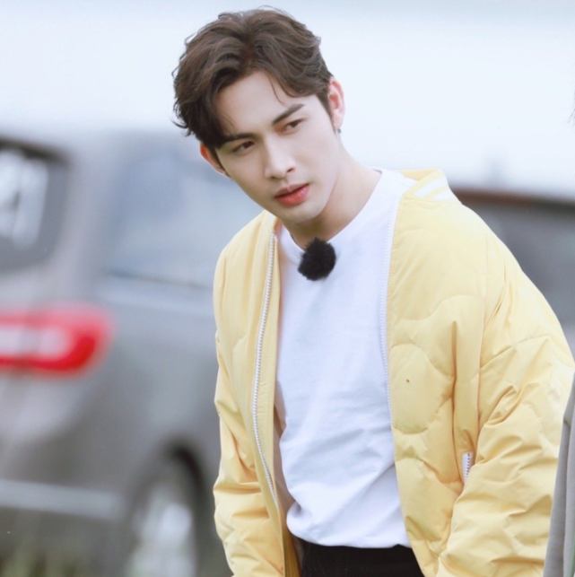 极限挑战之宝藏行路透张彬彬阳光帅气期待节目早日播出