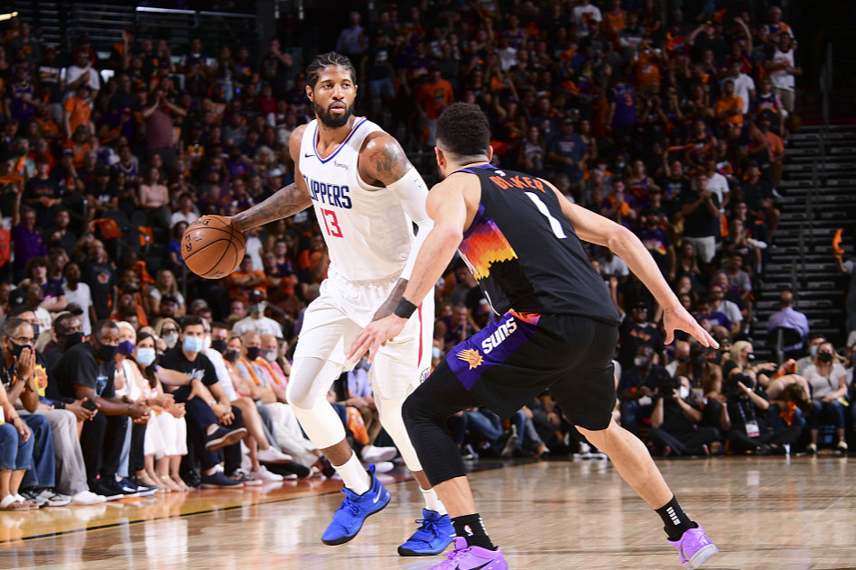 篮球 名记称NBA剩余4队星味太淡！杜兰特为同行发声：你压根不懂篮球！