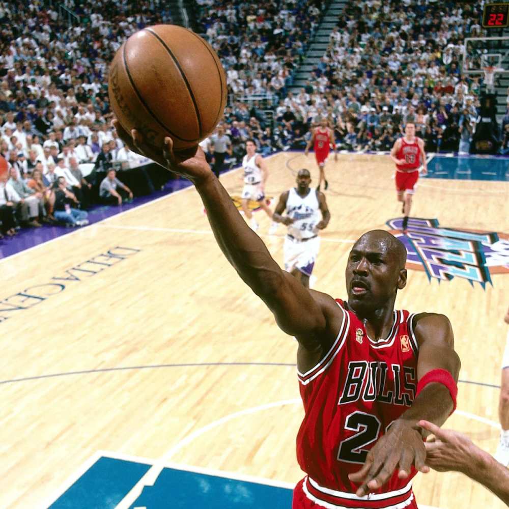  NBA得分后卫历史前十：哈登无冠军难进前五，韦德存缺陷屈居第四