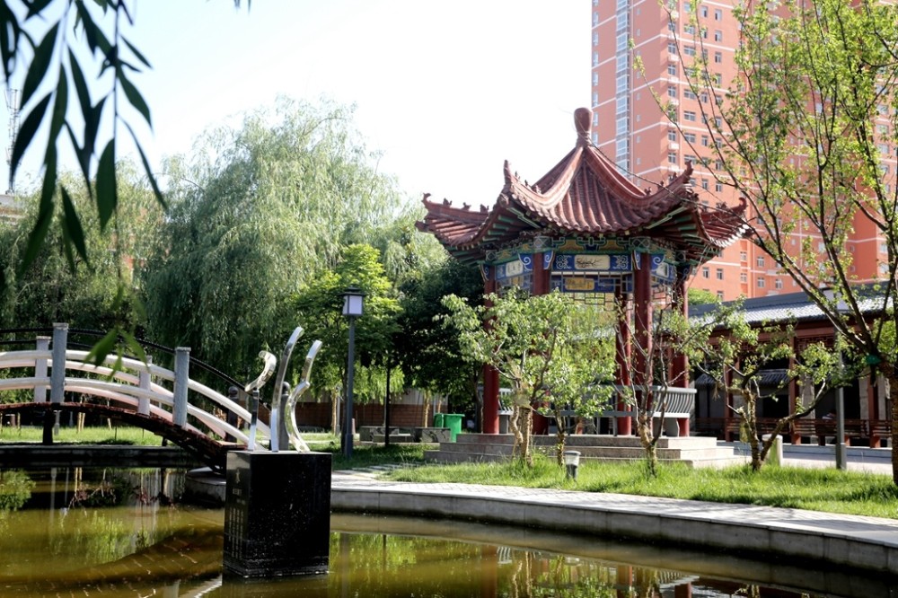 【高校招生季】陕西中医药大学校园风光_腾讯新闻