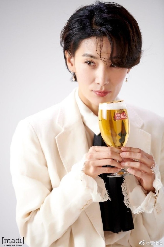她是韩娱第一扳手金瑞亨戏里戏外反差萌粉丝大喊姐姐我可以