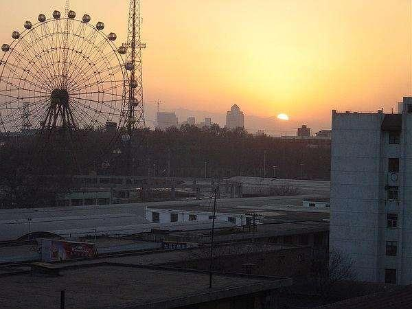 欢乐谷排行_中国十大游乐园排行榜(2)