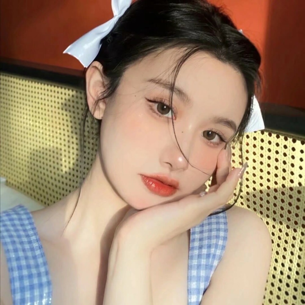 女生头像我和夏天都奔向你