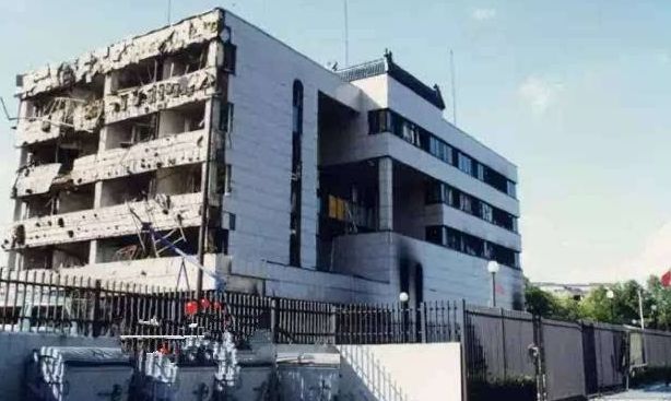 北约轰炸大使馆图片