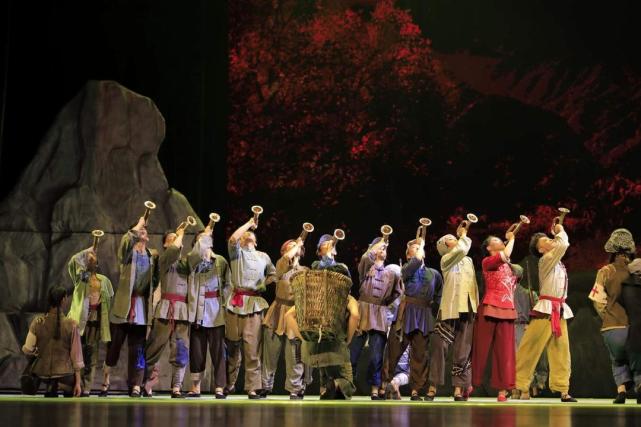 儿童剧《小军号》寄深情,吹响红色记忆