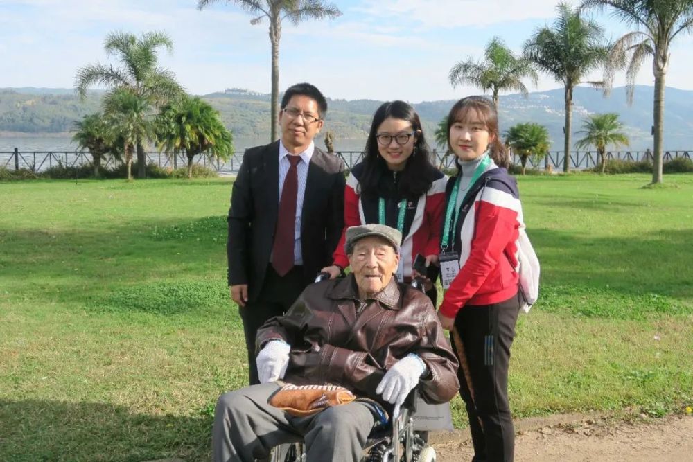 追忆许渊冲先生