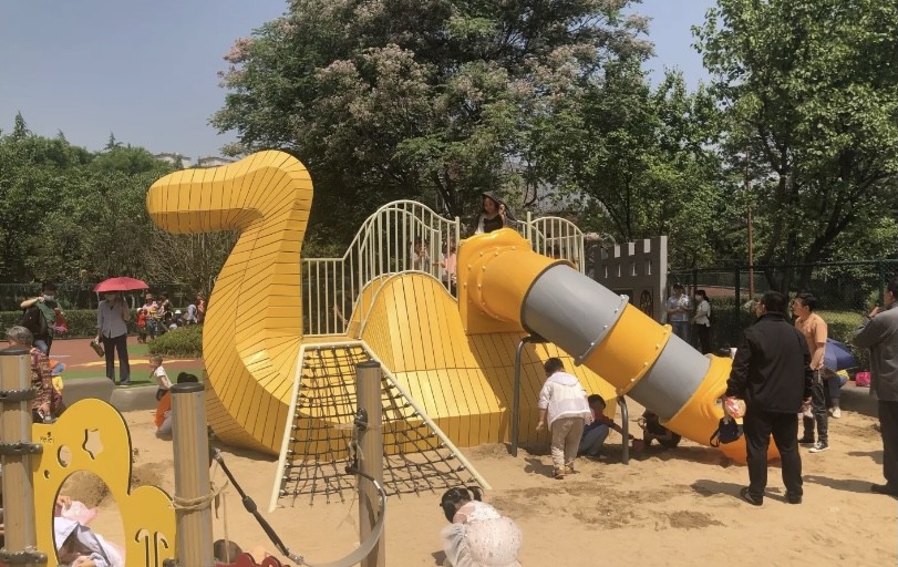 环城西苑儿童公园图片