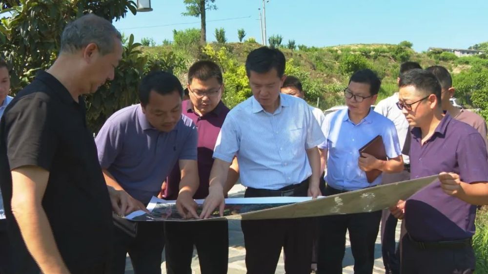 胡先平调研十西高铁开工筹备情况