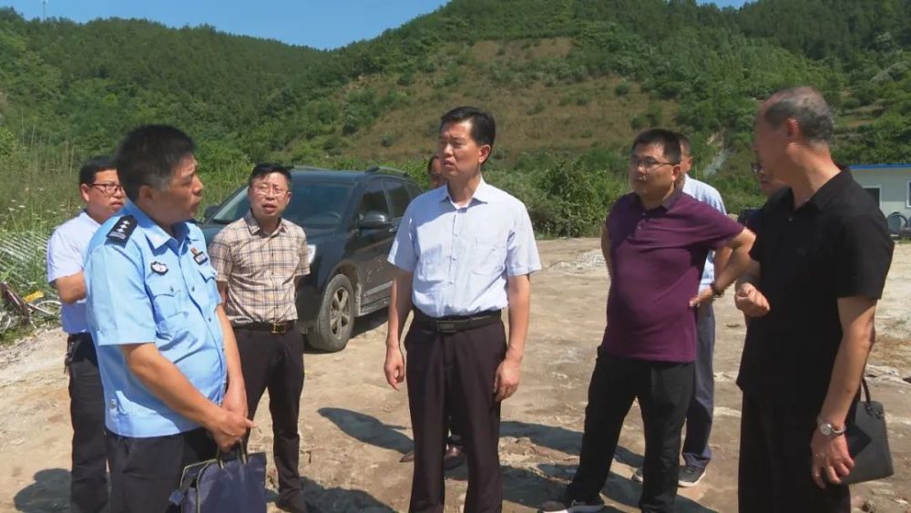 胡先平调研十西高铁开工筹备情况