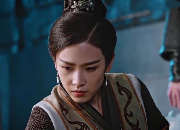 斗破苍穹排行榜_《斗破苍穹》演员现状:吴磊搭档热巴获赞,李沁女主戏出彩