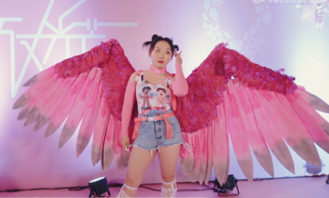 辣目洋子调侃和郭麒麟办喜宴郭麒麟本能反应绅士又完美避了嫌